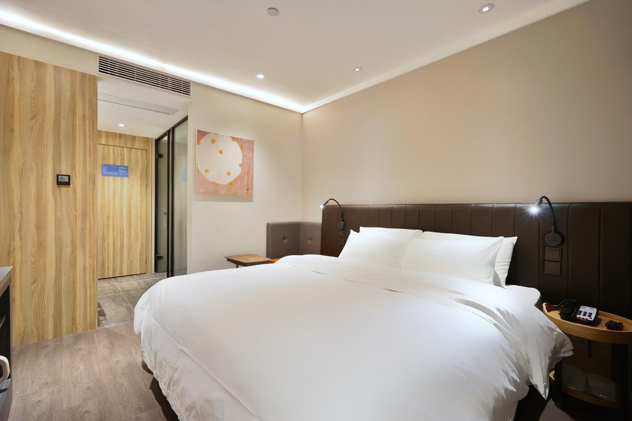 Hanting Premium Hotel Shanghai Hongqiao West Zhongshan Road Exterior photo