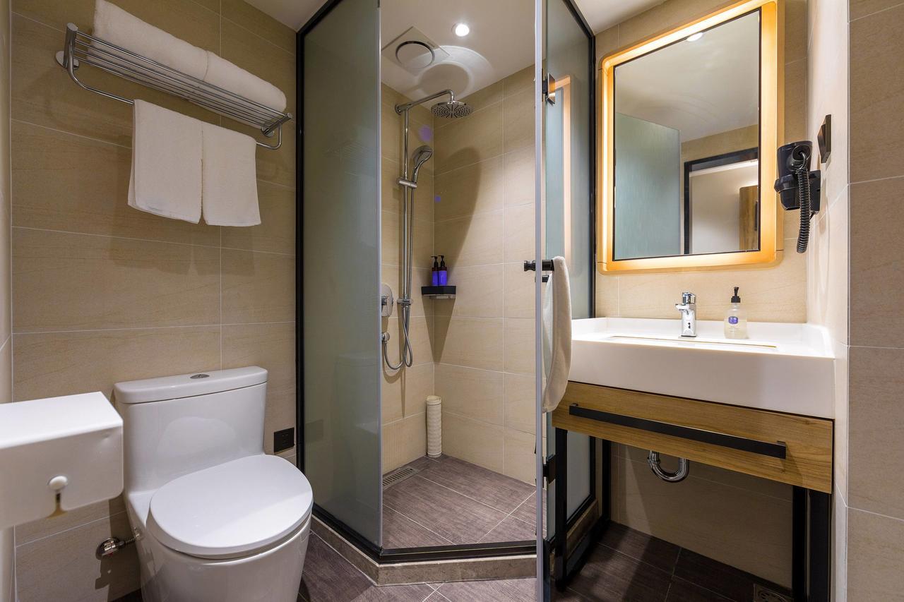 Hanting Premium Hotel Shanghai Hongqiao West Zhongshan Road Exterior photo